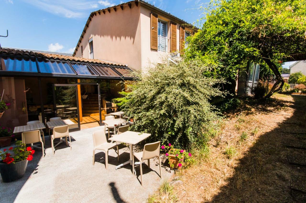 Les Messageries Hotel Saint-Flour  Exterior photo